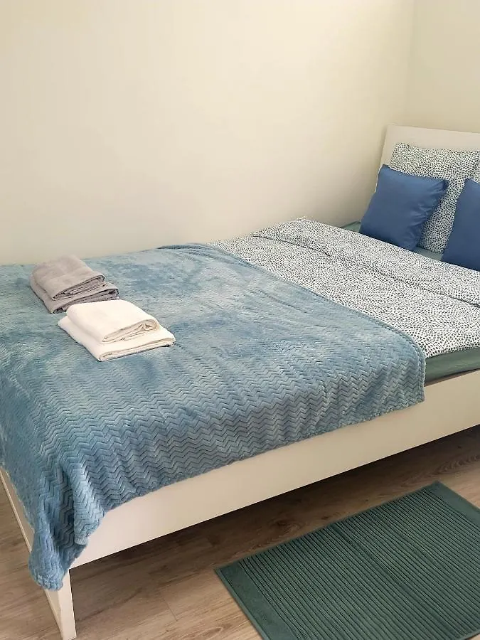 Apartament Centrum Grzybowska Apartment Warsaw