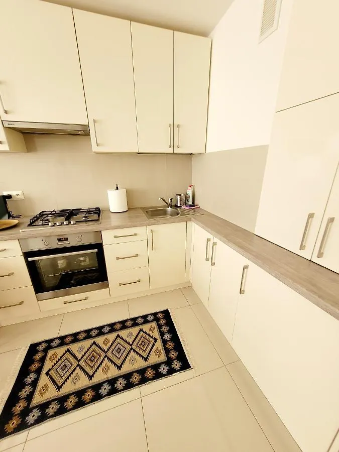 Apartament Centrum Grzybowska Apartment Warsaw Poland